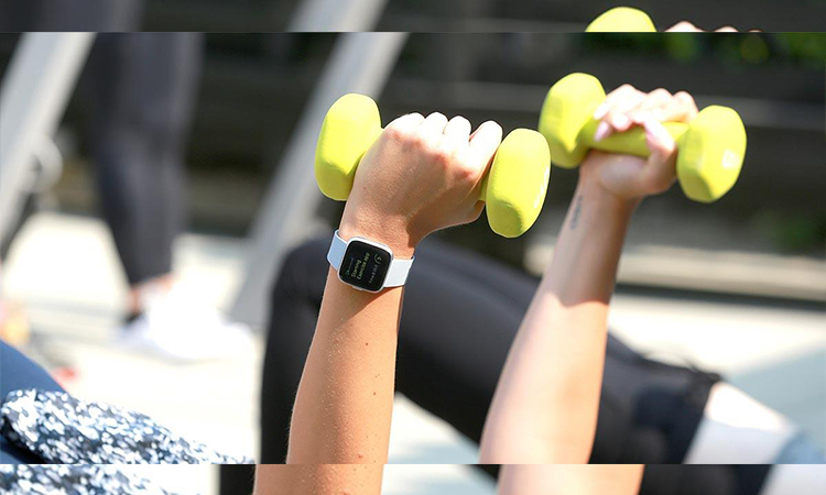 Les trackers de fitness sont le type de technologie portable que les sportifs adorent.