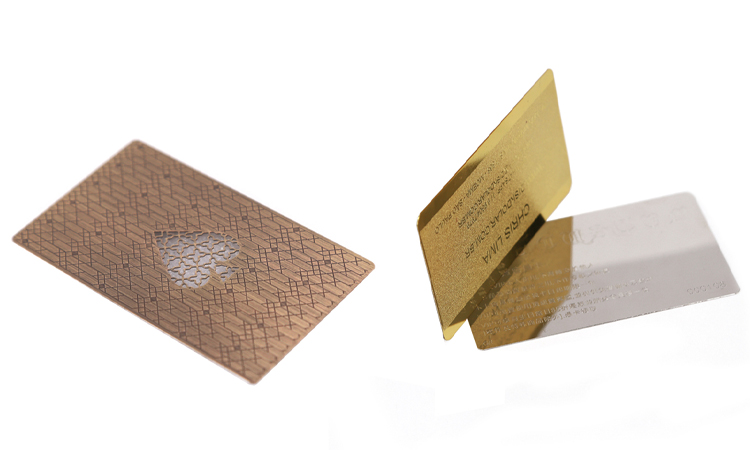 Hochwertige NFC-Visitenkarten aus Metall