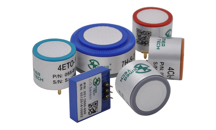 Various styles of electrochemical gas sensors
