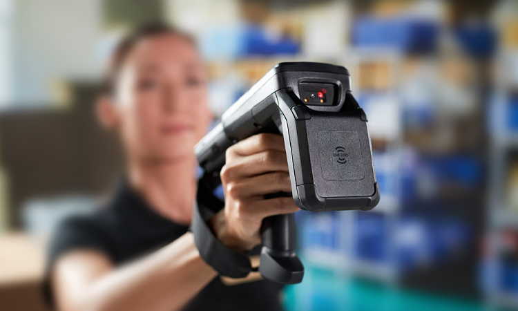 Handheld RFID readers are ideal for inventory management, asset tracking, and other automation applications 