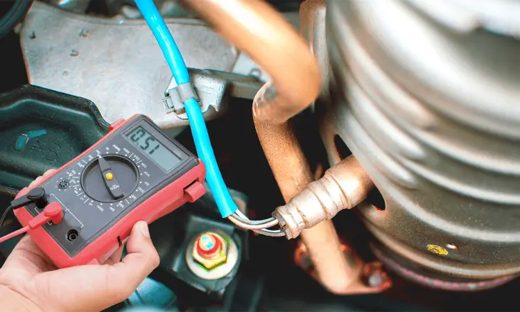 You can use a multimeter to test O2 sensor to prevent malfunctions